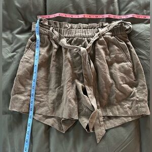 Women's Green Old Navy Linen Shorts size 6